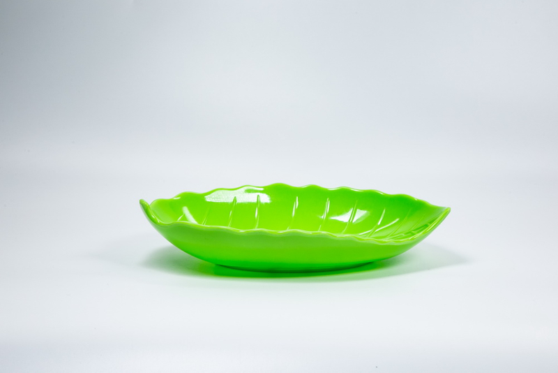 10'' Leaf Shaped Plate 